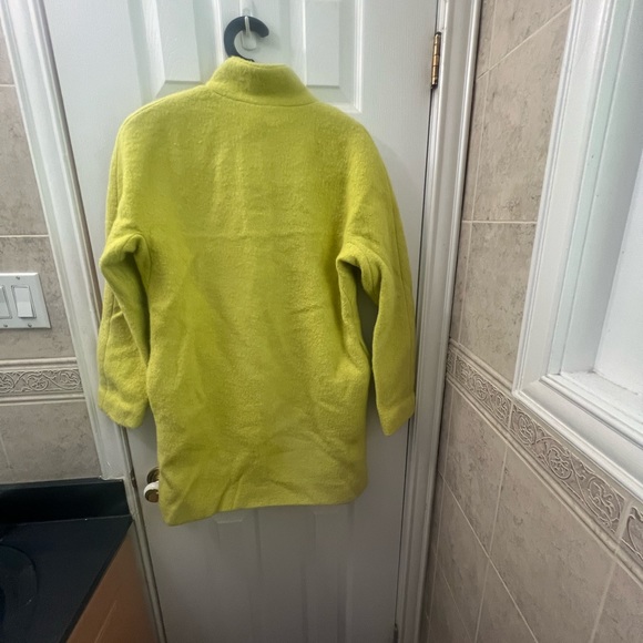 B with U - Picture 4 of 5